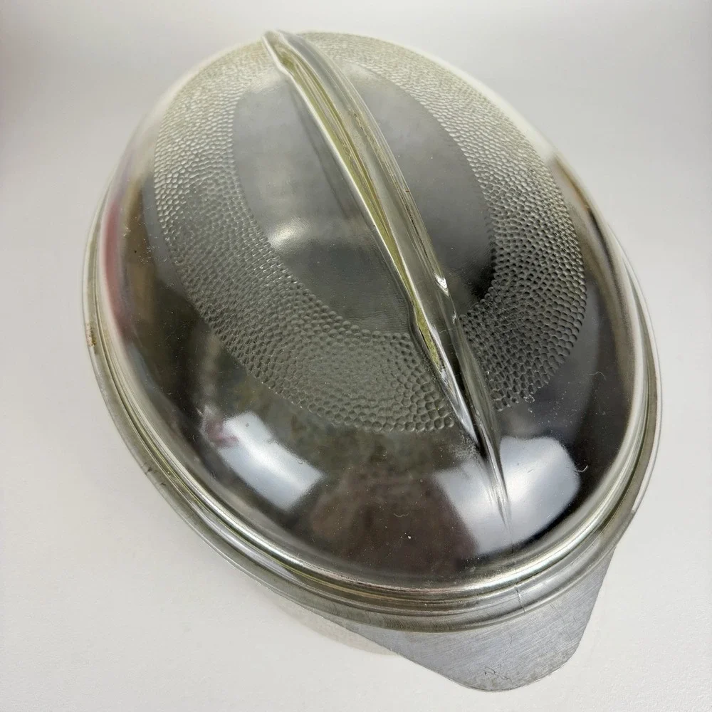 Vintage Club Aluminum Hammercraft 15-Inch Oval Roaster with Clear Glass Dome Lid
